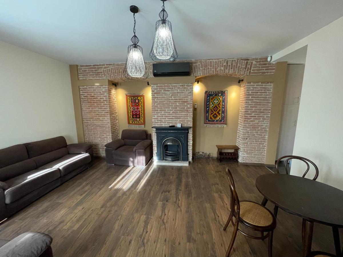 Apartment Tamarioni Тбілісі Екстер'єр фото